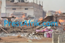 Incendie - Parc Lambaye: les secours ont les nerfs à fleur de peau Incendie - Parc Lambaye: les secours ont les nerfs à fleur de peau