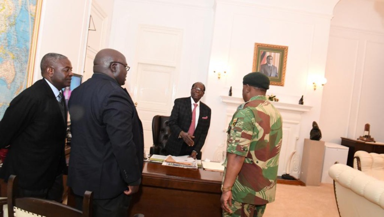 Zimbabwe: qui est Fidelis Mukonori, médiateur entre Mugabe et l’armée? Zimbabwe: qui est Fidelis Mukonori, médiateur entre Mugabe et l’armée?