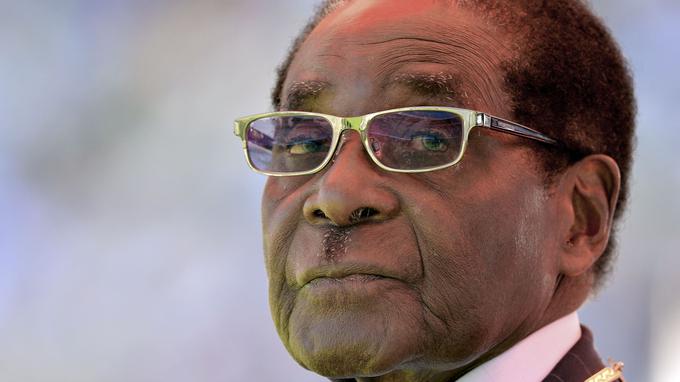 Zimbawé : Robert Mugabe démissionne après 37 ans de pouvoir