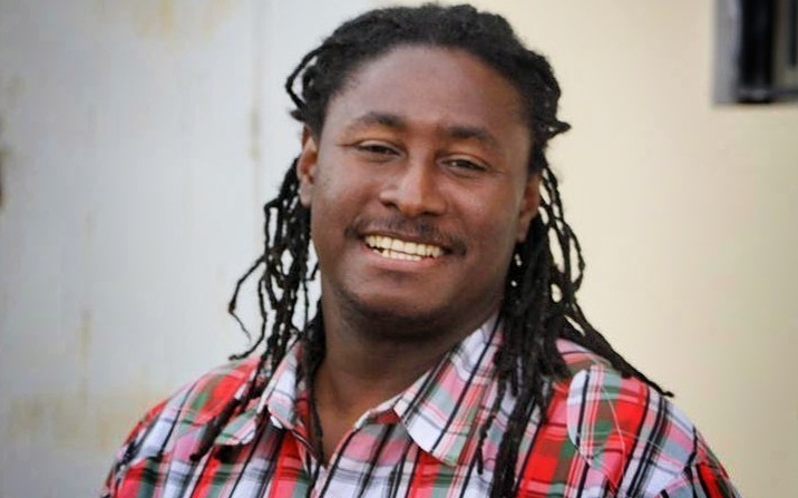 « Présentement je gagne beaucoup plus d’argent en Afrique qu’ailleurs » (Awadi)