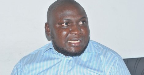 Toussaint Manga égratigne Macky:  « A l’image de Paris où il est allé marcher pour Charlie Hebdo,... »