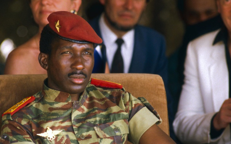 Urgent: Emmanuel Macron annonce la levée du secret défense sur le rôle de la France dans l'assassinat de Thomas Sankara Urgent: Emmanuel Macron annonce la levée du secret défense sur le rôle de la France dans l'assassinat de Thomas Sankara