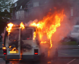 Incendie à Touba : des documents importants et un véhicule perdus