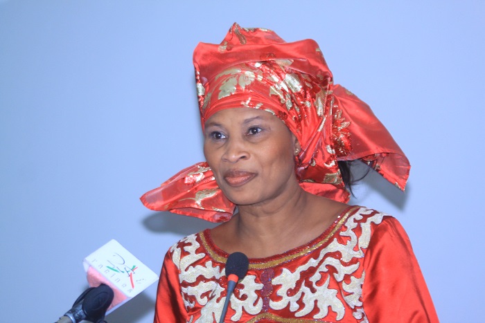 Aïssata Tall Sall charge Aly Ngouille Ndiaye: « Vous devez être le ministre qui incarne le mieux… »