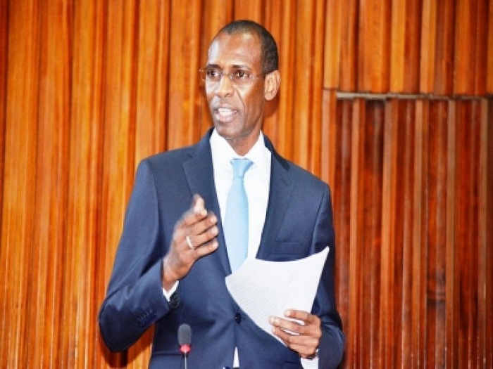 Abdoulaye Daouda Diallo interdit les activités de transports interrégionales à partir de 22 heures