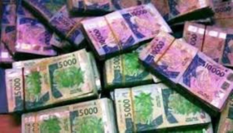 Détournement: 300 millions de F CFA disparus des caisses de La Poste de Louga Détournement: 300 millions de F CFA disparus des caisses de La Poste de Louga