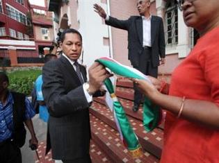 Le vice-Premier ministre et ministre des Affaires étrangères, Ny Hasina Andriamanjato.