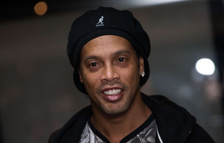Brésil: Ronaldinho pourrait se lancer en politique sous l'étiquette d'un parti d'extrême droite Brésil: Ronaldinho pourrait se lancer en politique sous l'étiquette d'un parti d'extrême droite