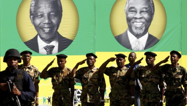 Afrique du Sud: les vétérans et la Cosatu fâchés contre Zuma après son discours