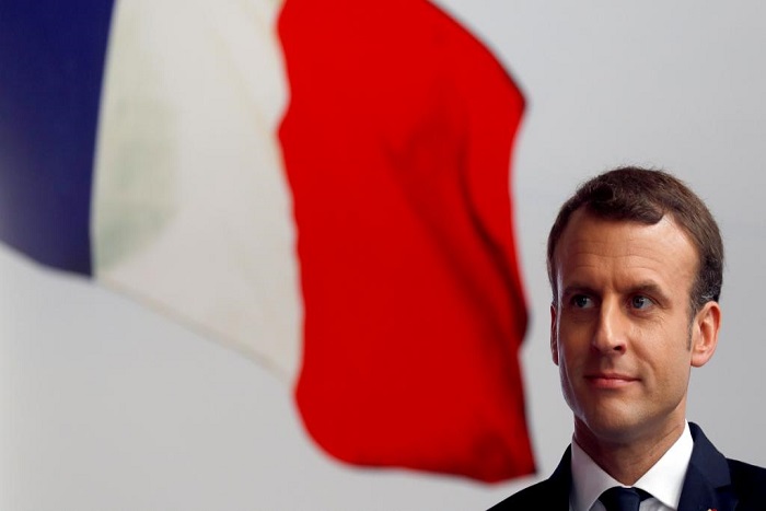 Emmanuel Macron au Niger pour soutenir Barkhane et le G5 Sahel avant Noël