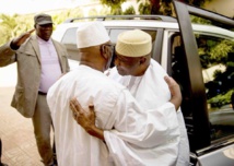 Images exclusives: IBK a reçu ATT et sa famille dans sa résidence à Sebenikoro Images exclusives: IBK a reçu ATT et sa famille dans sa résidence à Sebenikoro