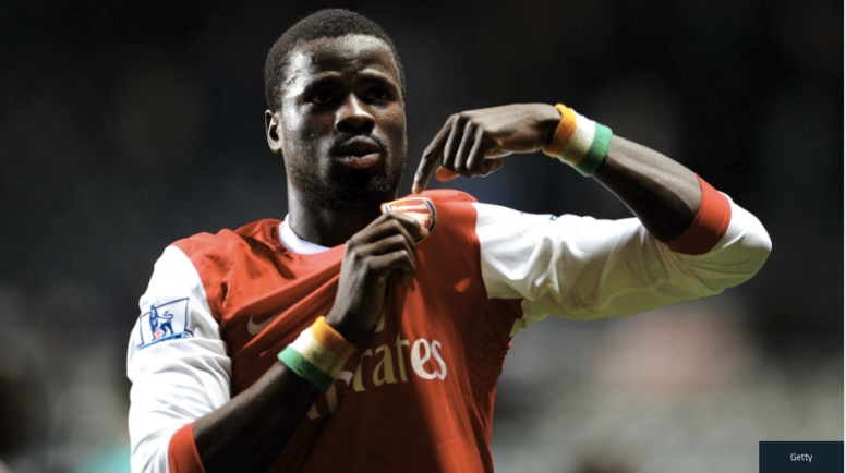 Arsenal  à la rescousse d'Eboué