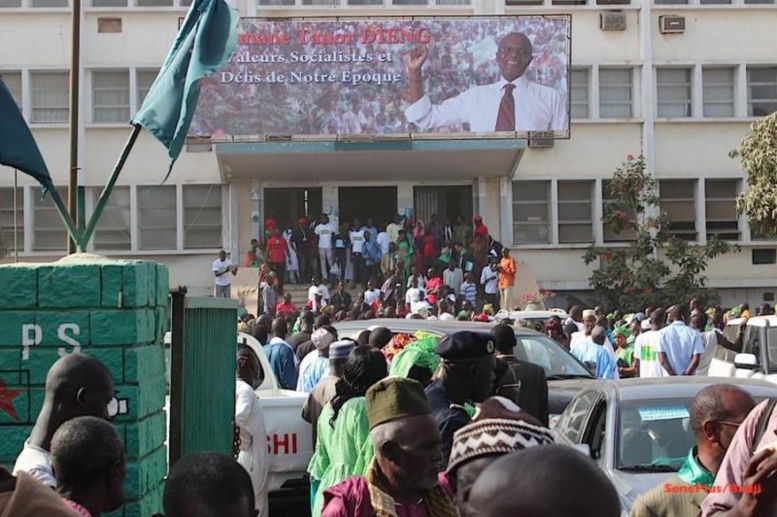 BP: La Maison du PS sous haute surveillance sécuritaire - Le sort de Khalifa Sall et Cie en est jeté BP: La Maison du PS sous haute surveillance sécuritaire - Le sort de Khalifa Sall et Cie en est jeté