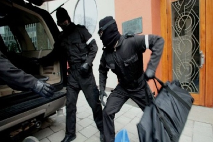 Dernières minutes : Braquage en plein jour à Ouakam,  les assaillants emportent…