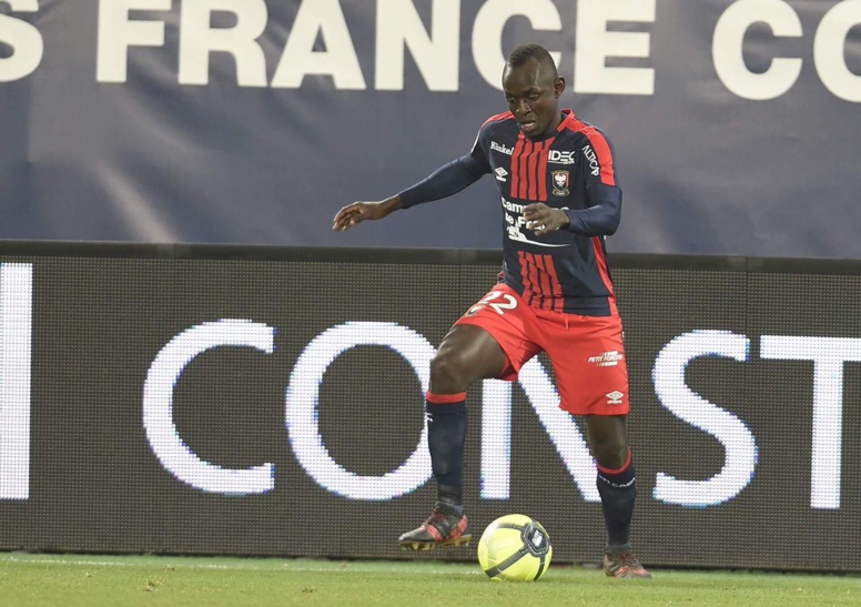 Adama Mbengue, absent au moins pour un mois suite à une blessure Adama Mbengue, absent au moins pour un mois suite à une blessure