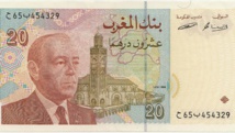 ​Maroc: le dirham flotte, les Marocains espèrent surnager