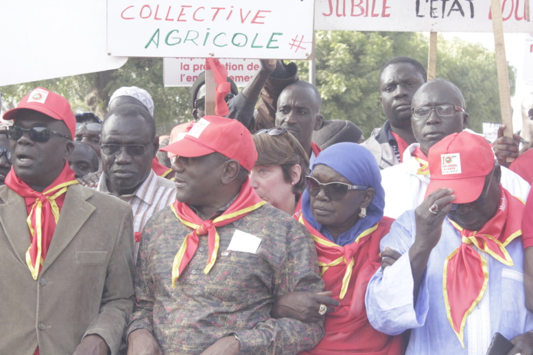 Marche de la CNTS : Les syndicalistes entre dénonciations et revendications Marche de la CNTS : Les syndicalistes entre dénonciations et revendications