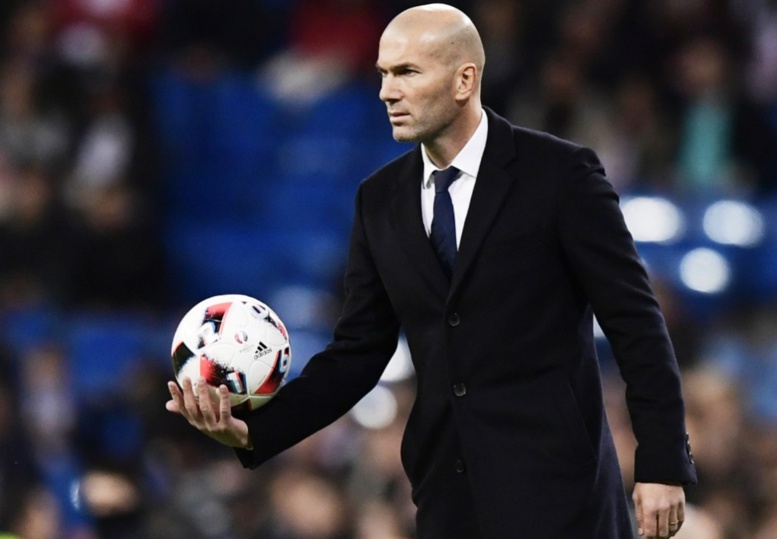 Real Madrid : Zinedine Zidane «La pire soirée de ma vie » Real Madrid : Zinedine Zidane «La pire soirée de ma vie »