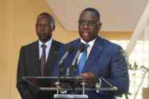 Crise Scolaire : Macky Sall prend le taureau par les corenes et... Crise Scolaire : Macky Sall prend le taureau par les corenes et...