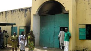 Nigéria : des prisonniers transformés en "animaux"