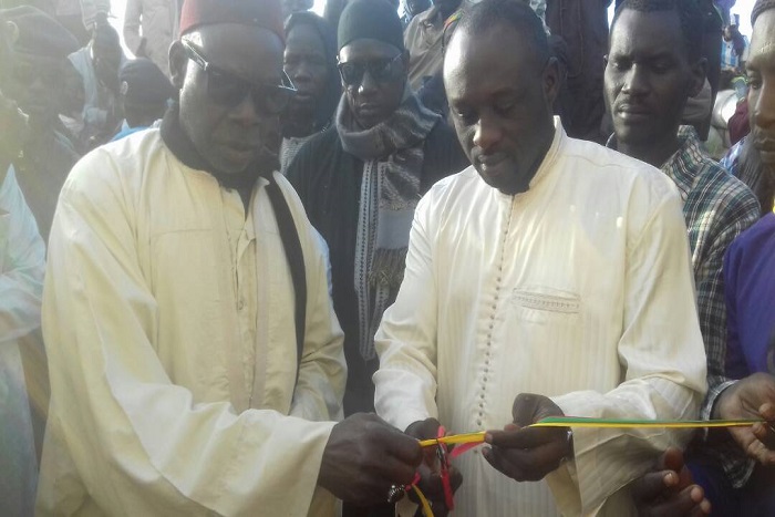 Pikine Est : Issakha Diop dote le marché «Syndicat» de toilettes neuves