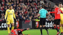 Kylian Mbappé (PSG) suspendu deux matches suite à son expulsion face à Rennes Kylian Mbappé (PSG) suspendu deux matches suite à son expulsion face à Rennes