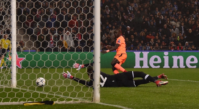 Ligue des champions : Mané enterre Porto avec un triplé...Paris coule à Madrid