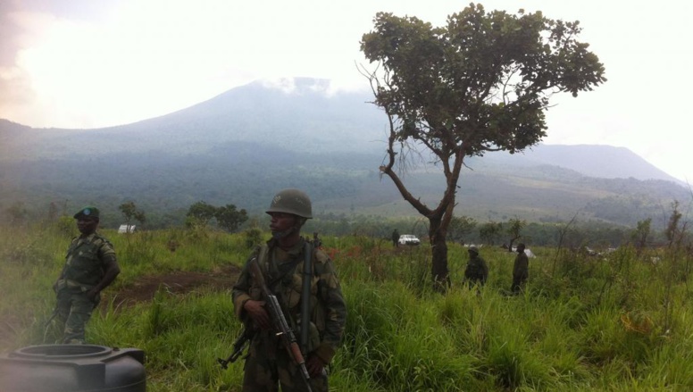 Violents affrontements entre l'armée congolaise et l'armée rwandaise Violents affrontements entre l'armée congolaise et l'armée rwandaise