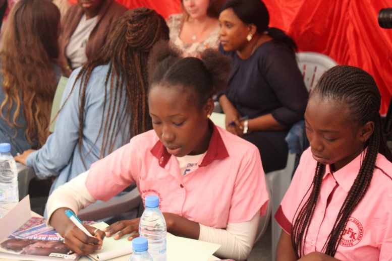 Programme "Mini Entreprise" : 200 élèves sénégalais vont recevoir leurs attestations ce samedi pour entreprendre Programme "Mini Entreprise" : 200 élèves sénégalais vont recevoir leurs attestations ce samedi pour entreprendre