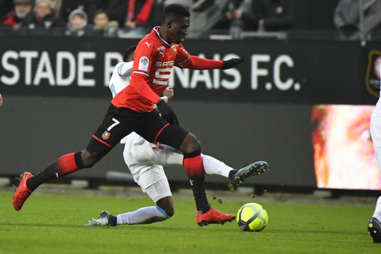 Bonne nouvelle pour les "Lions" : Ismaila Sarr va bien et s'est entraîné ce mardi avec... Bonne nouvelle pour les "Lions" : Ismaila Sarr va bien et s'est entraîné ce mardi avec...