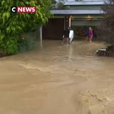 (Vidéo) Nouvelle-Zélande: Le pays violemment touché par une tempête tropicale
