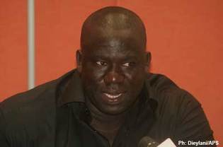 Parrain de la SMA : Yékini promet mettre son talent et son expérience au service de l’éducation