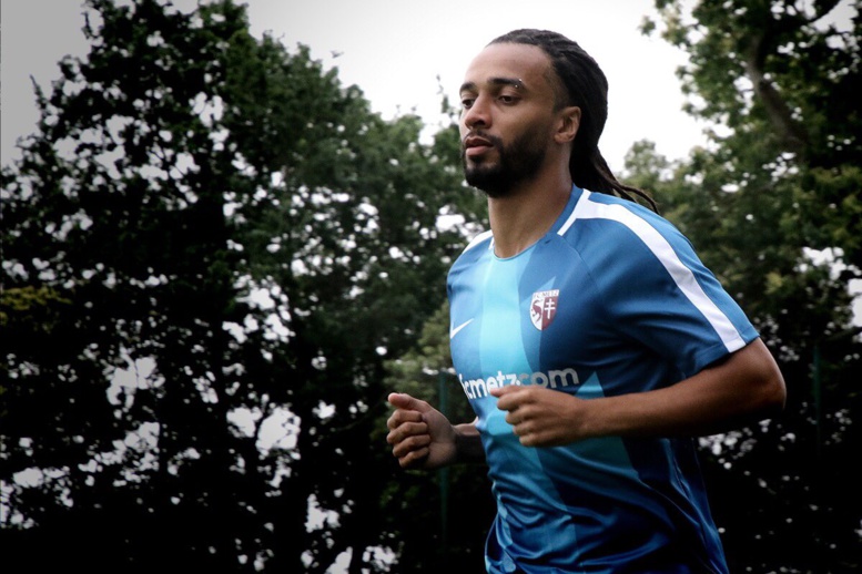 Le Clash entre Benoit Assou-Ekotto et Mbappé continue Le Clash entre Benoit Assou-Ekotto et Mbappé continue