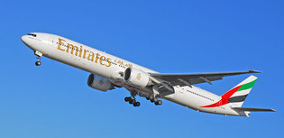 Emirates Airlines démarre ses activités et menace davantage la future Sénégal Airlines.