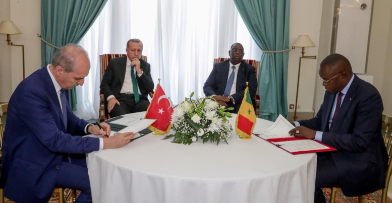 Quatre accords signés entre Macky et Erdogan dans les domaines des...