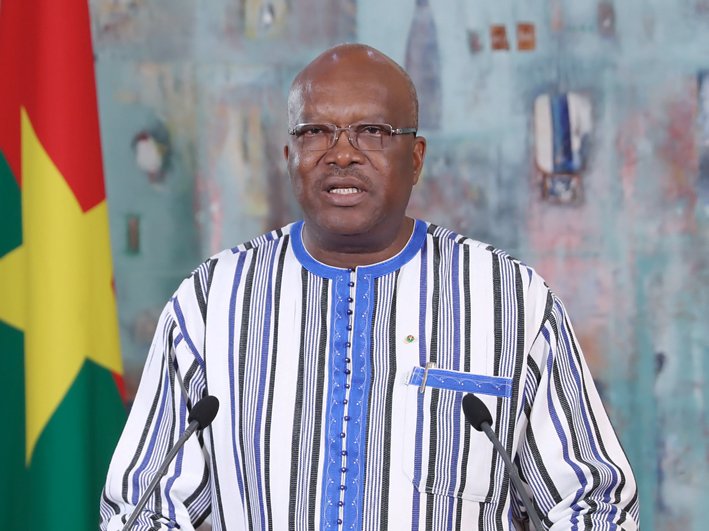 Le Président burkinabé Roch Kaboré réagit pour la première fois aux attaques : "La quête du pouvoir ne peut justifier une telle..."