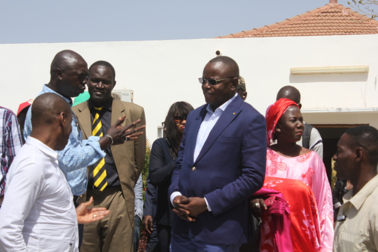 Quand le ministre des Sports Matar Ba tombe sous le charme des installations de Génération Foot Quand le ministre des Sports Matar Ba tombe sous le charme des installations de Génération Foot