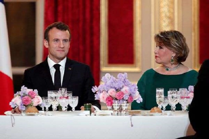 Macron, ses dîners secrets du lundi 
