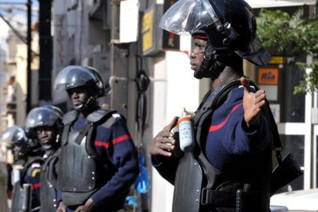 Le centre de Dakar sous haute surveillance policière, malgré le report du sit-in de l'opposition
