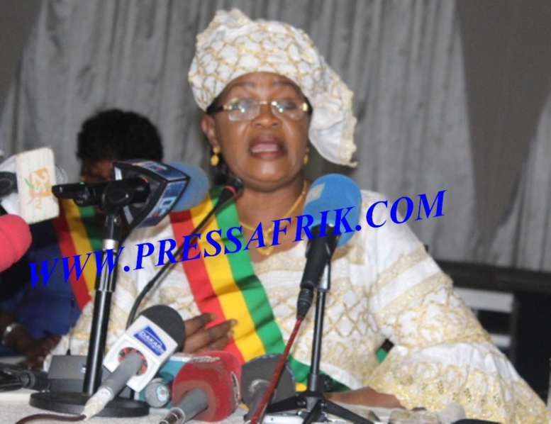 Aïda Mbodj: «les démocrates ne peuvent pas laisser le président de la République choisir ses adversaires » Aïda Mbodj: «les démocrates ne peuvent pas laisser le président de la République choisir ses adversaires »