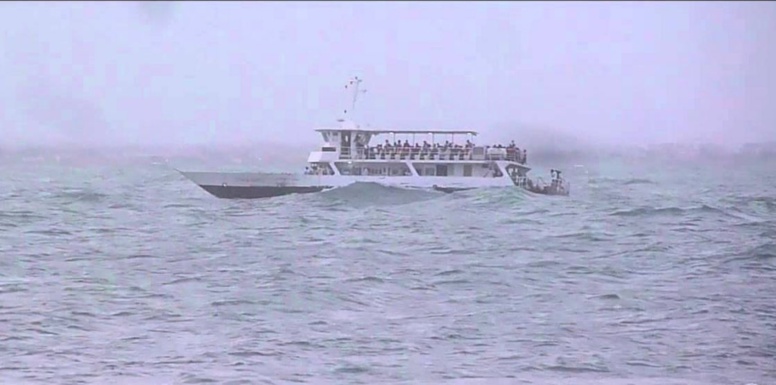 URGENT - La chaloupe Dakar-Gorée à la dérive : Une opération de sauvetage en cours URGENT - La chaloupe Dakar-Gorée à la dérive : Une opération de sauvetage en cours