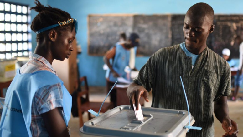 Présidentielle au Sierra Leone: le second tour s'annonce très indécis Présidentielle au Sierra Leone: le second tour s'annonce très indécis