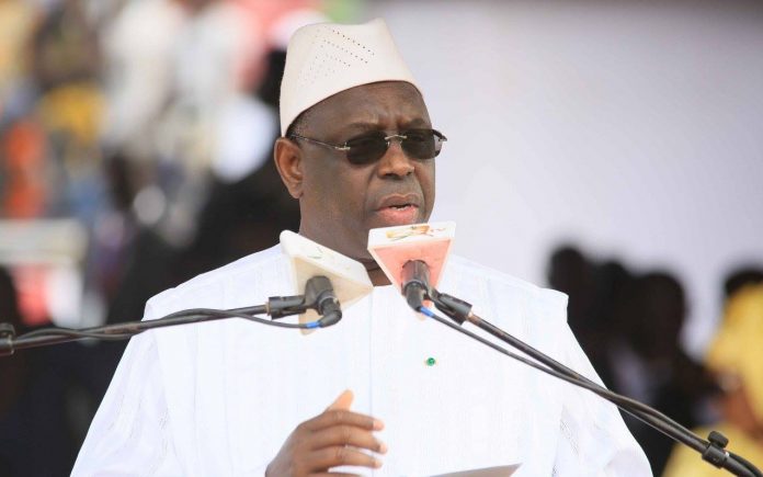 DERNIERE MINUTE -  Le Président Macky Sall démissionne de la Présidence et...***