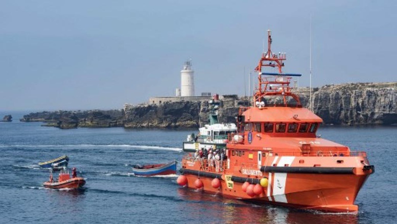 Migrants: un naufrage fait au moins quatre morts au large de l'Espagne Migrants: un naufrage fait au moins quatre morts au large de l'Espagne