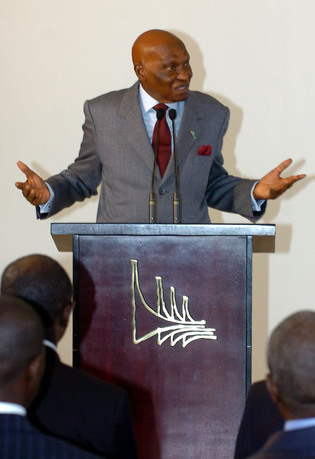 Colère de Wade contre Mme Bernicat : Washington serait contre sa candidature