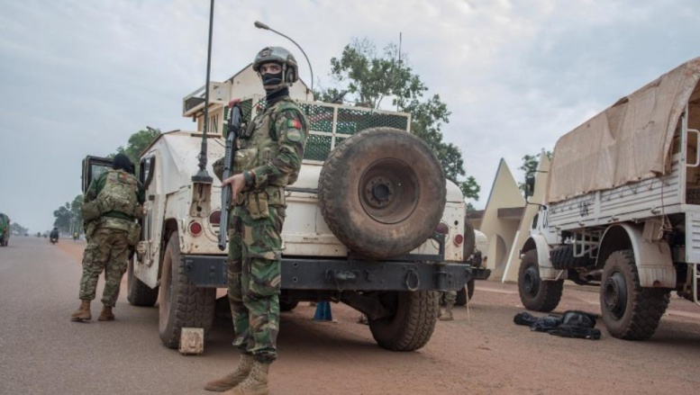 Centrafrique: un camp de casques bleus de l’ONU attaqué à Bangui Centrafrique: un camp de casques bleus de l’ONU attaqué à Bangui