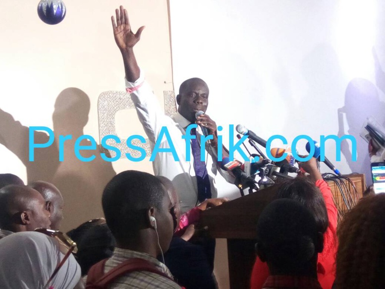 Election présidentielle de 2019 : Malick Gakou écrase le PSE avec son "PASS" Election présidentielle de 2019 : Malick Gakou écrase le PSE avec son "PASS"