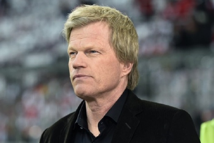 Kahn conseille à Buffon de mettre fin à sa carrière