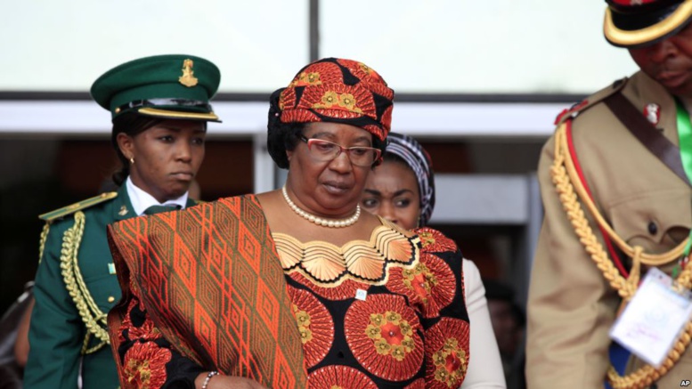 Joyce Banda, l’ex-présidente du Malawi, va rentrer Joyce Banda, l’ex-présidente du Malawi, va rentrer