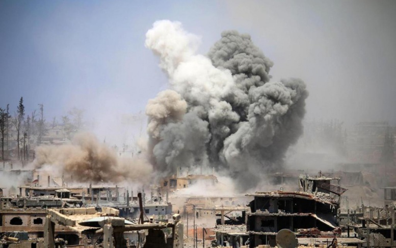 Syrie: 17 civils tués dans des bombardements du régime sur le sud de Damas Syrie: 17 civils tués dans des bombardements du régime sur le sud de Damas